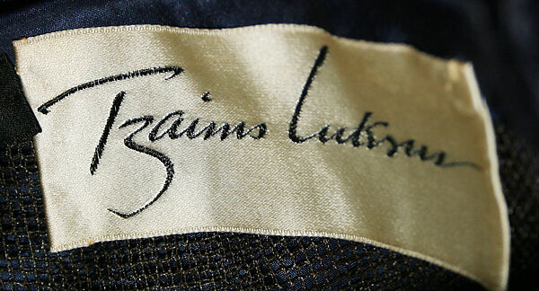 Hat, Halston (American, Des Moines, Iowa 1932–1990 San Francisco, California), feathers, silk, plastic, metal mesh, American