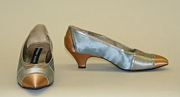 Shoes, Geoffrey Beene (American, Haynesville, Louisiana 1927–2004 New York), a,b) silk, leather, American 