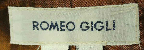 Coat, Romeo Gigli (Italian, born 1949), wool, Italian