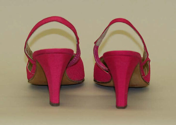 Ensemble, (a, b) Hubert de Givenchy (French, Beauvais 1927–2018 Paris), a, b) linen; c,d) linen, leather, French