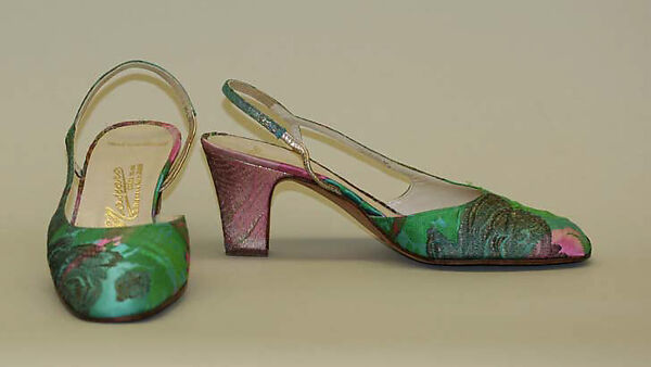 Ensemble, (a, b) Madame Grès (Germaine Émilie Krebs) (French, Paris 1903–1993 Var region), silk, metallic thread, French