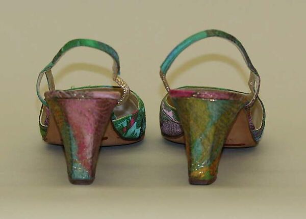 Ensemble, (a, b) Madame Grès (Germaine Émilie Krebs) (French, Paris 1903–1993 Var region), silk, metallic thread, French