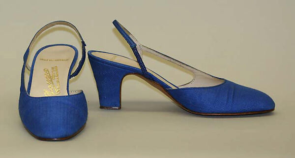 Ensemble, (a–c) Madame Grès (Germaine Émilie Krebs) (French, Paris 1903–1993 Var region), a) silk, metallic, shell, plastic, metal, straw; b,c) silk; d,e) silk, leather, French