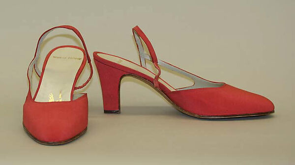 Ensemble, (a–c) House of Chanel (French, founded 1910), a-c) silk; d,e) silk, leather, French