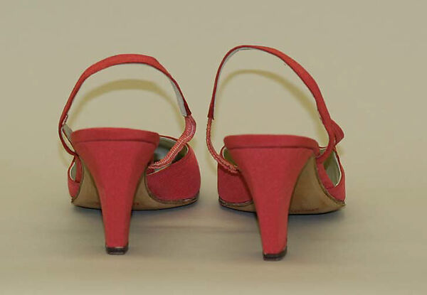 Ensemble, (a–c) House of Chanel (French, founded 1910), a-c) silk; d,e) silk, leather, French