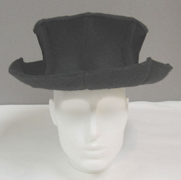 "English Bulldog", Stephen Jones (British, born 1957), wool, British