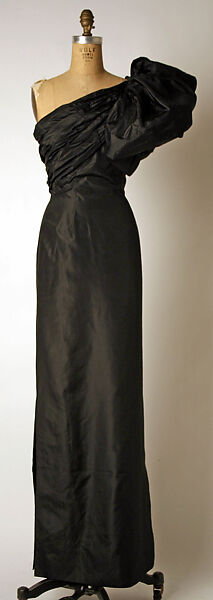 Dress, Madame Grès (Germaine Émilie Krebs) (French, Paris 1903–1993 Var region), silk, French