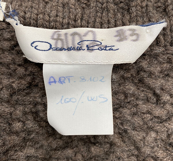 Ensemble, Oscar de la Renta, LLC. (American, founded 1965), a) cashmere; b)  leather, silk, American