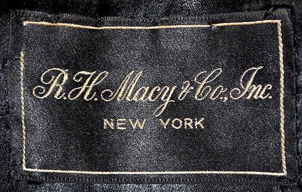 Coat, R. H. Macy &amp; Co. (American), fur, silk, American