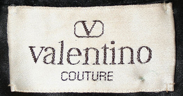 Cocktail suit, Valentino S.p.A. (Italian, founded 1959), a) wool, silk, plastic; b) wool, silk, Italian