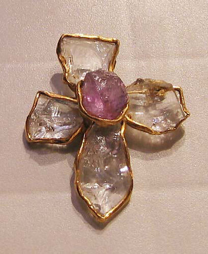 Brooch