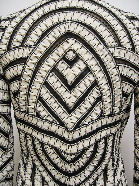 Coat, Oscar de la Renta, LLC. (American, founded 1965), silk, jet, synthetic, cotton, American