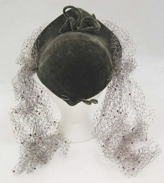 Hat, Lilly Daché (American (born France), Bègles 1898–1989 Louvecienne), a) silk, plastic, synthetic; b, c) silk, metal, American