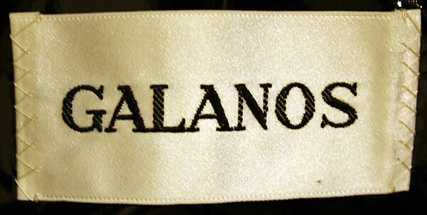 Cape, James Galanos (American, Philadelphia, Pennsylvania, 1924–2016 West Hollywood, California), synthetic, plastic, American