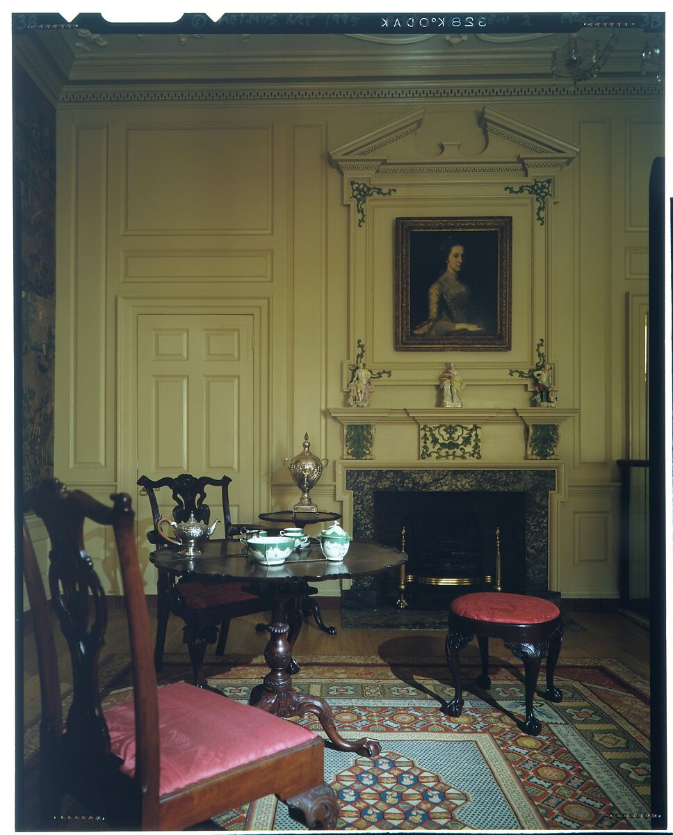 Needlepoint carpet, Wool, British