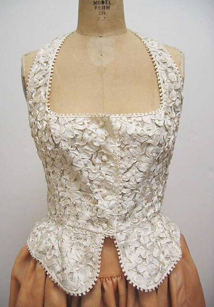 Wedding ensemble, (a–c) Geoffrey Beene (American, Haynesville, Louisiana 1927–2004 New York), a,c) silk, plastic; b) silk; d,e) silk, leather; f,g) silk, metal, American