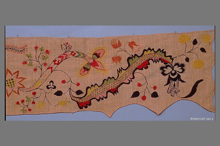 Valance, Linen embroidered with crewel wool, American