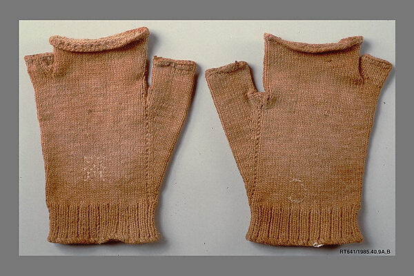 Gloves, United Society of Believers in Christ’s Second Appearing (“Shakers”) (American, active ca. 1750–present), Cotton, knitted, American, Shaker 