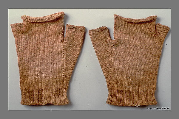 Gloves, United Society of Believers in Christ’s Second Appearing (“Shakers”) (American, active ca. 1750–present), Cotton, knitted, American, Shaker