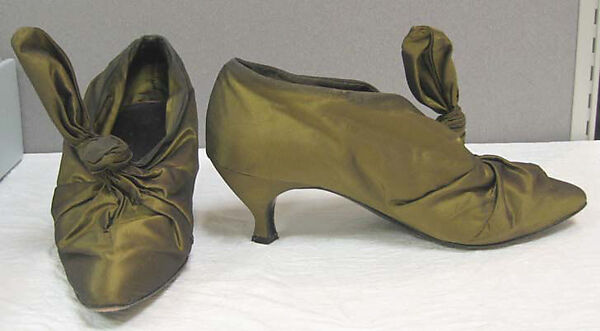 Shoes, Romeo Gigli (Italian, born 1949), silk, leather, Italian 