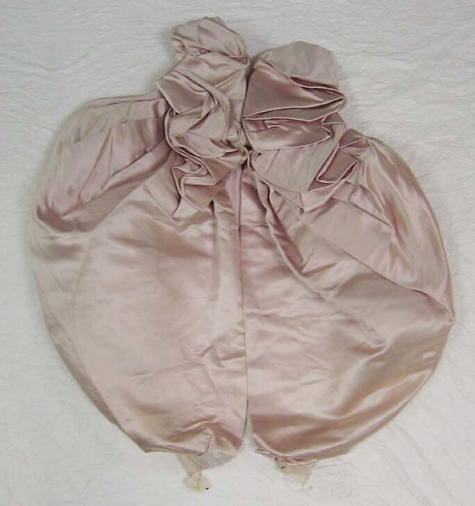 Court presentation ensemble, House of Worth (French, 1858–1956), (a) silk, metal, feathers, glass; (b–d) silk, metal; (e, f) silk; (g) feathers, silk, metal; (h–l) silk, metal, French