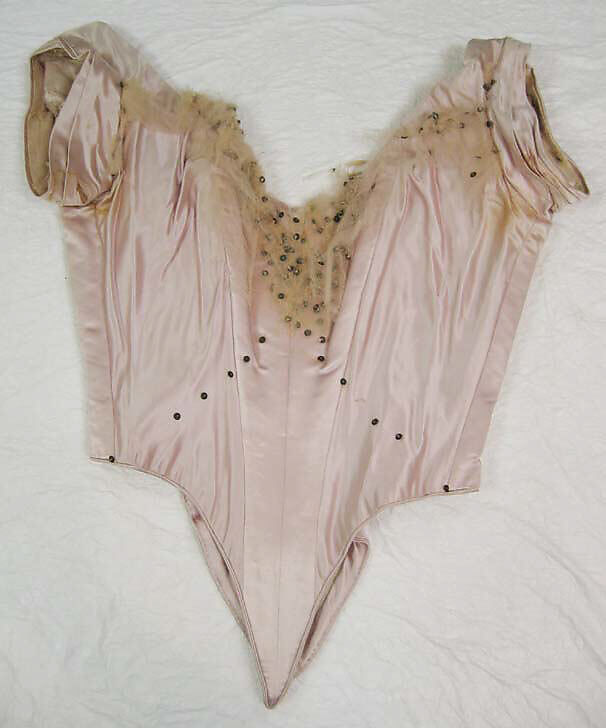 Court presentation ensemble, House of Worth (French, 1858–1956), (a) silk, metal, feathers, glass; (b–d) silk, metal; (e, f) silk; (g) feathers, silk, metal; (h–l) silk, metal, French