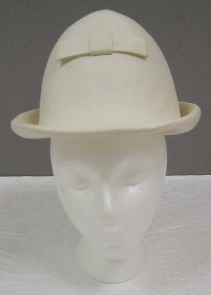 Hat, André Courrèges (French, Pau 1923–2016 Neuilly-sur-Seine), leather, cotton, synthetic, French