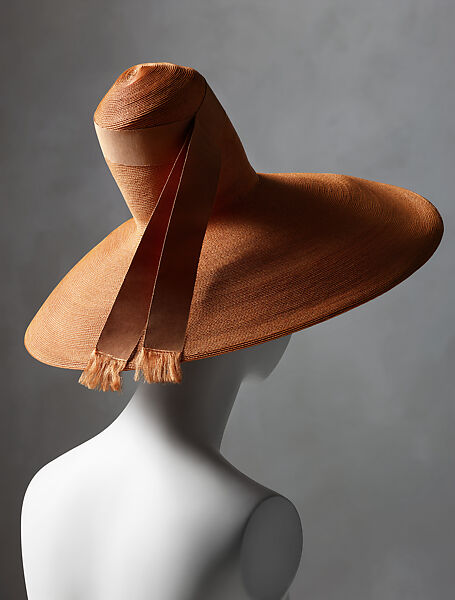 Hat, Gilbert Adrian (American, Naugatuck, Connecticut 1903–1959 Hollywood, California), straw, silk, American