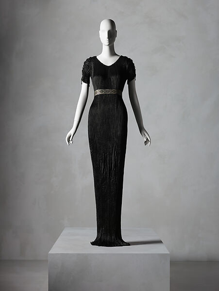 Mariano fortuny delphos gown hotsell