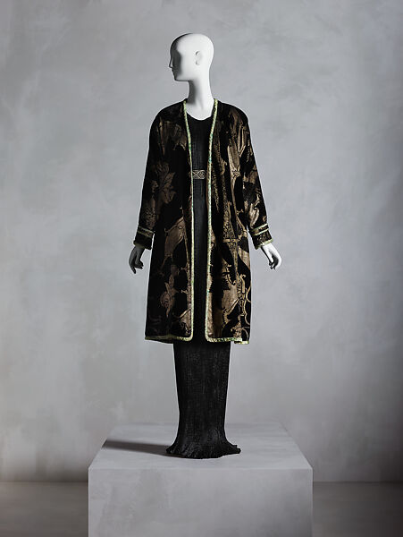 Coat, Fortuny (Italian, founded 1906), silk, silk/cotton, Italian 