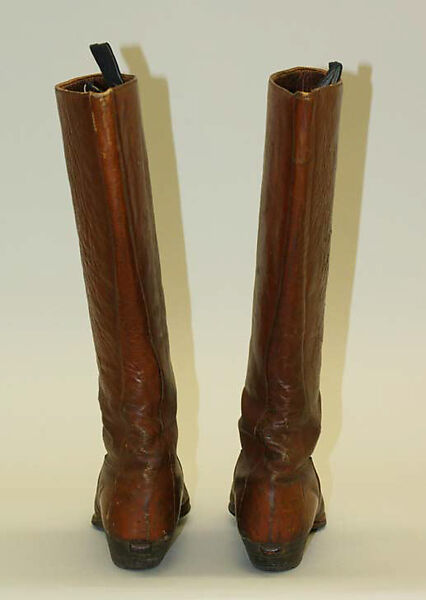 Boots, leather, American or European