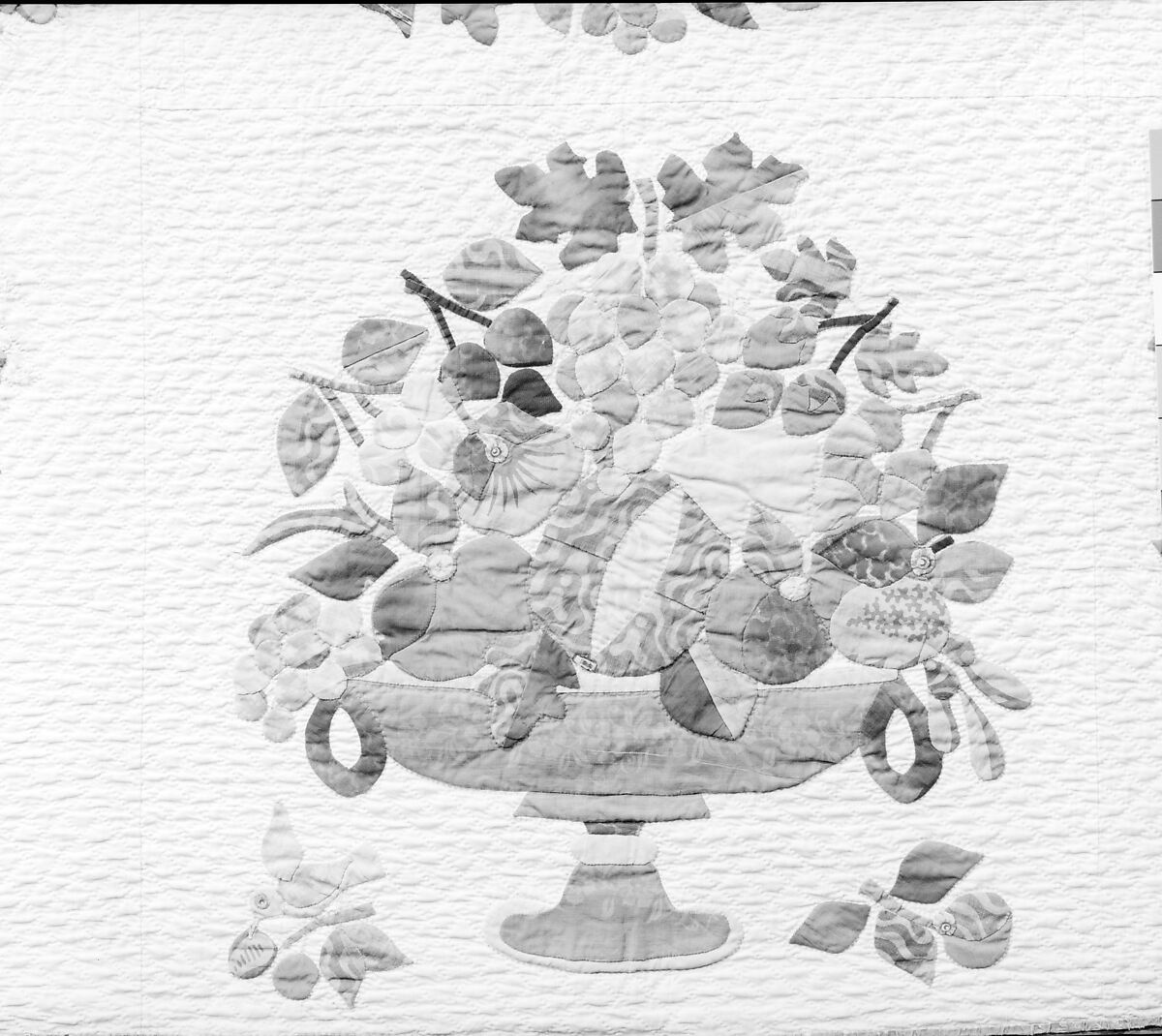 Quilt, Presentation pattern, Designs attributed to Mary Hergenroder Simon (1808–1877), Cotton and silk velvet, American