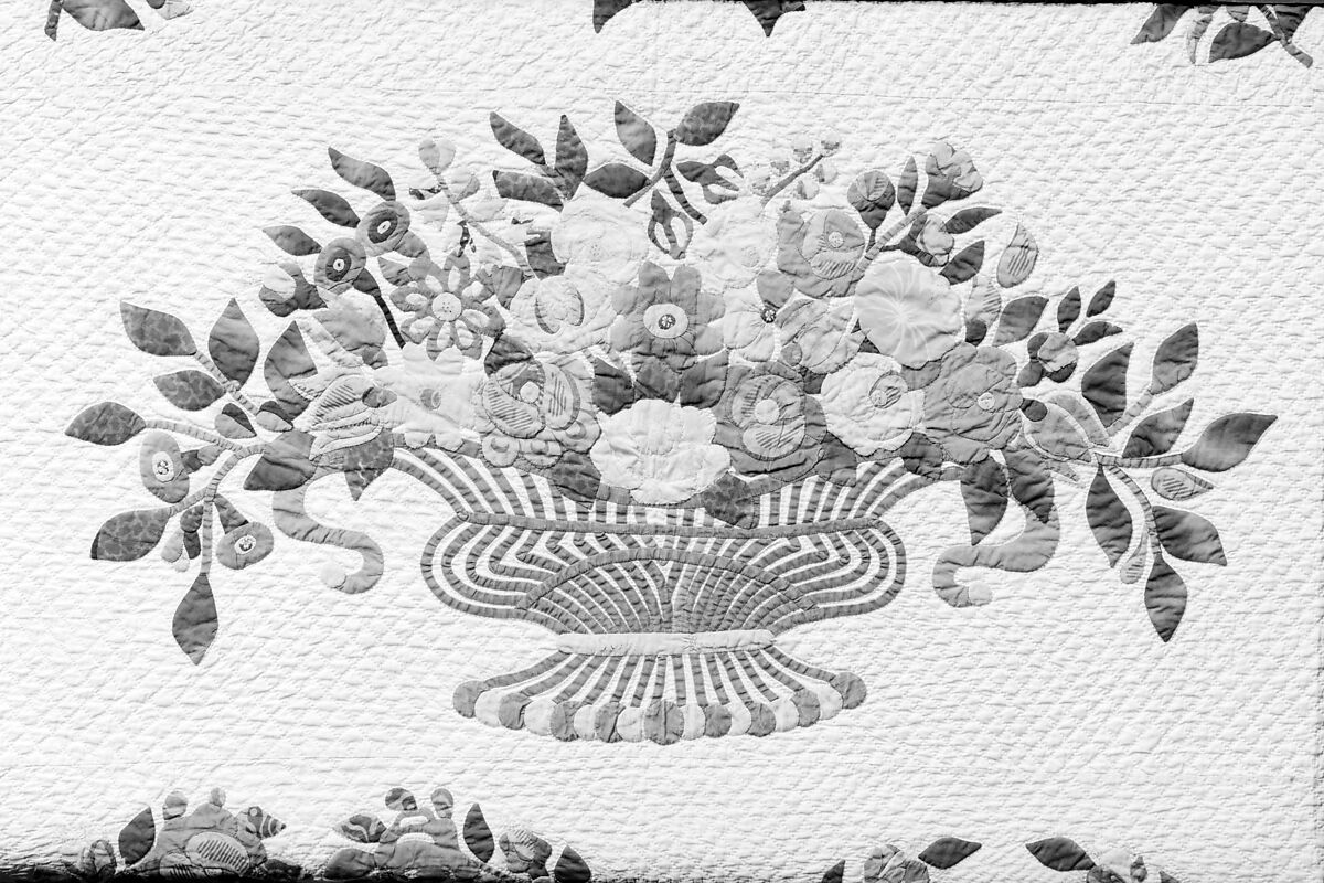 Quilt, Presentation pattern, Designs attributed to Mary Hergenroder Simon (1808–1877), Cotton and silk velvet, American