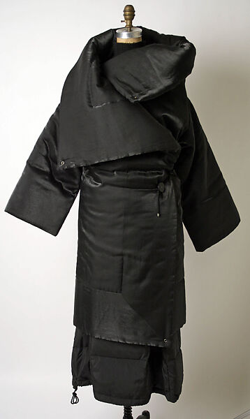 "Futon", Miyake Design Studio (Japanese, founded 1970), synthetic, Japanese