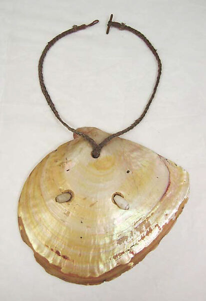 Necklace, shell, cotton, Oceanic 