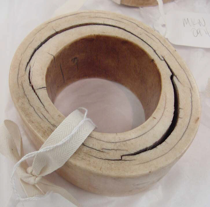 Jewelry set, ivory, African