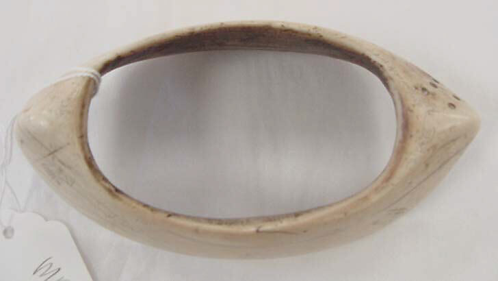 Bracelet, ivory, African