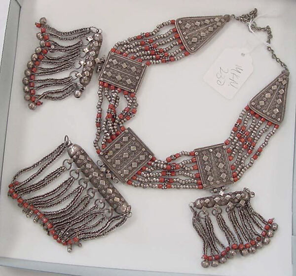 Necklace, silver, coral, metal, Persia 
