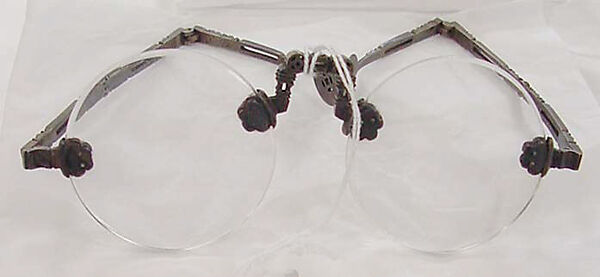 Spectacles