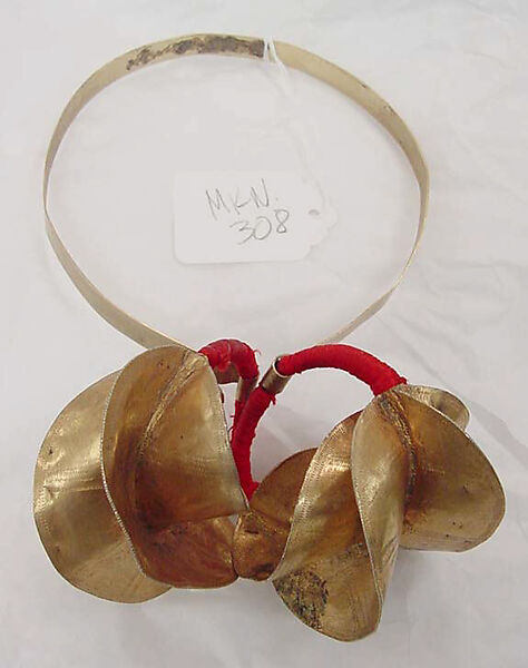 Earrings, gold, cotton, African (Fulani) 