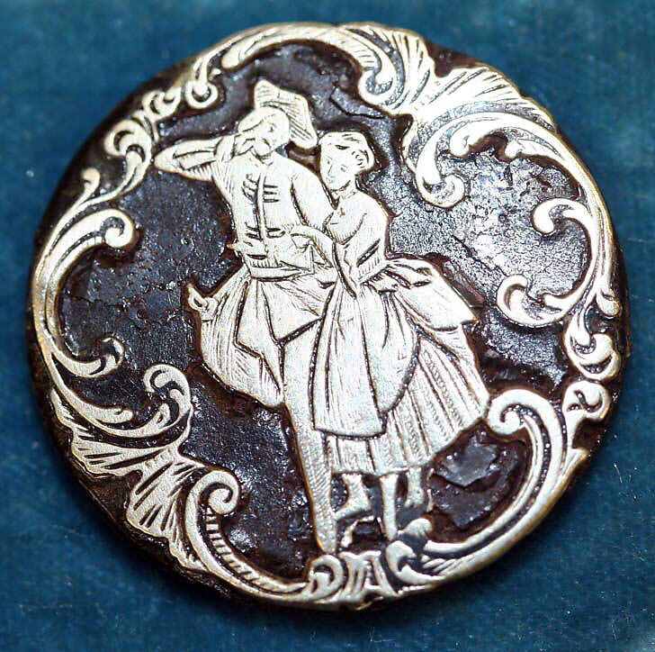 Button, horn, silver, French