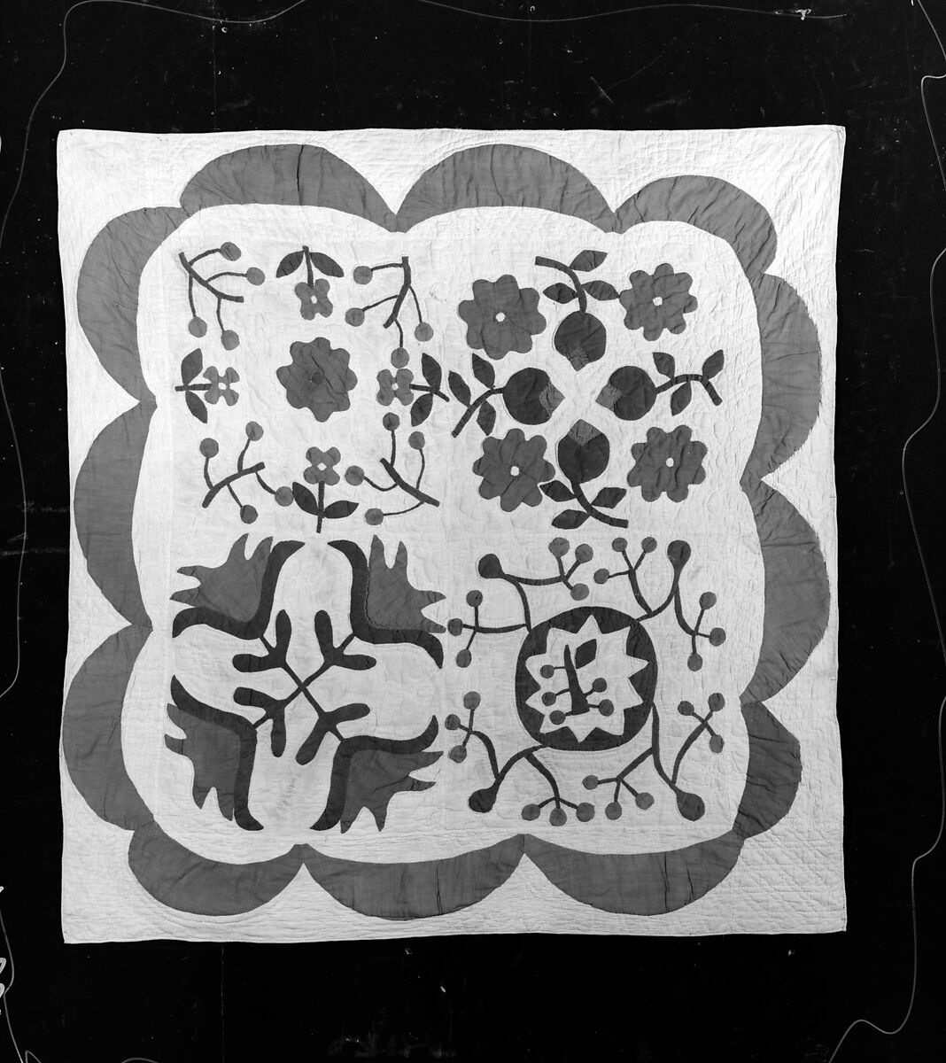 Crib Quilt, Album pattern, Cotton, American