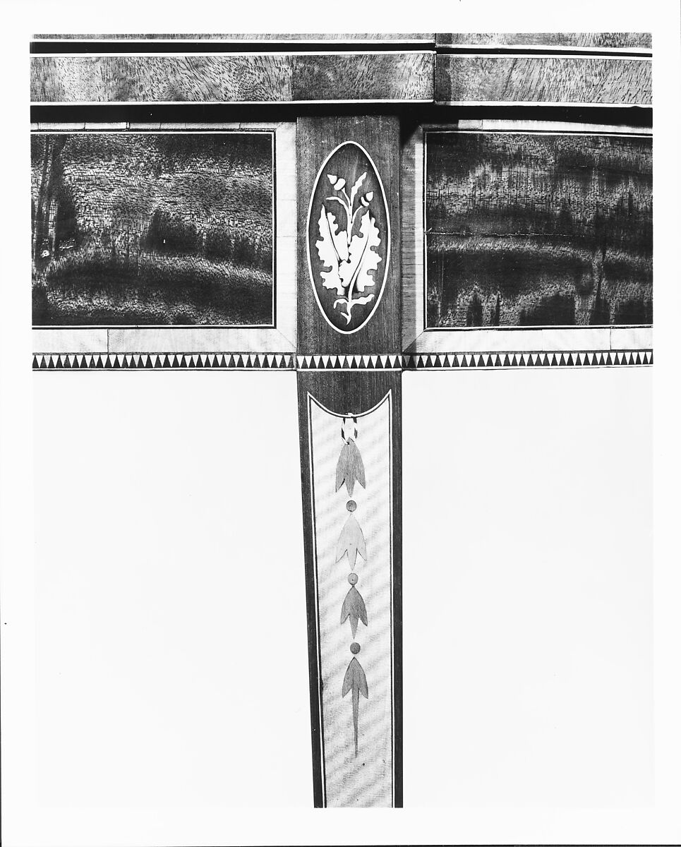 Card table, Mahogany, satinwood, sycamore, holly with oak, yellow poplar, American