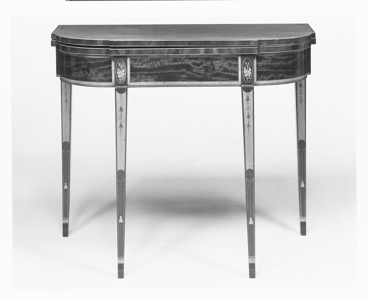 Card table, Mahogany, satinwood, sycamore, holly with oak, yellow poplar, American