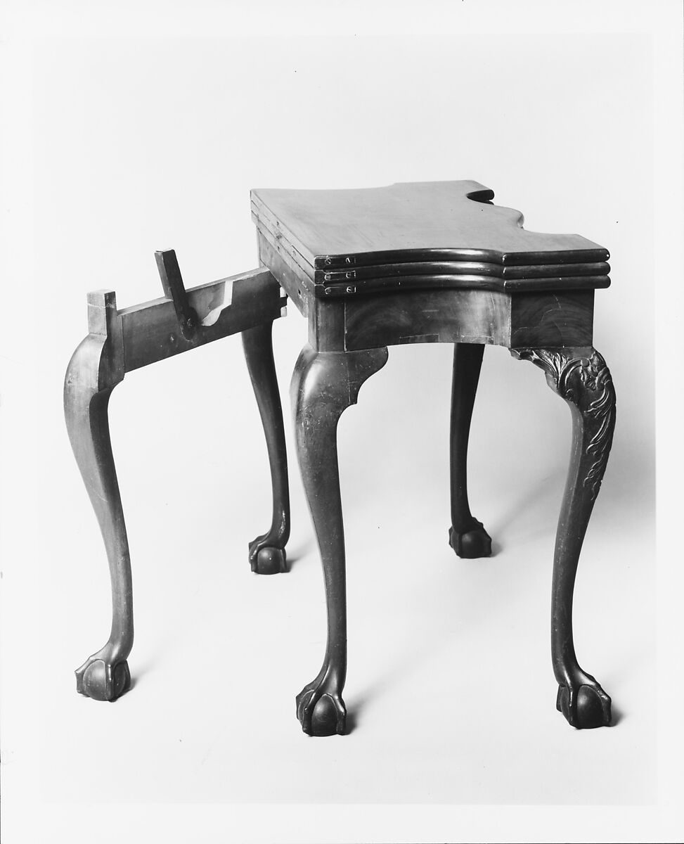 Card and backgammon table, Mahogany, mahogany veneer, inlaid maple, beech, yellow poplar, white pine; brass, American