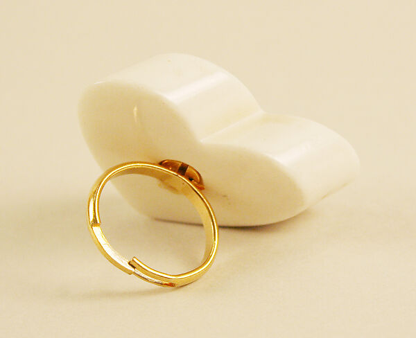 Ring, Giorgio di Sant'Angelo (American, born Italy, 1933–1989), plastic, metal, American