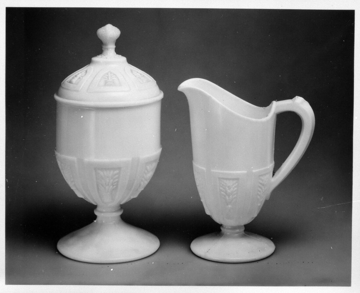 Sugar Bowl, Hobbs, Brockunier and Company (1863–1891), White opaque glass, American 