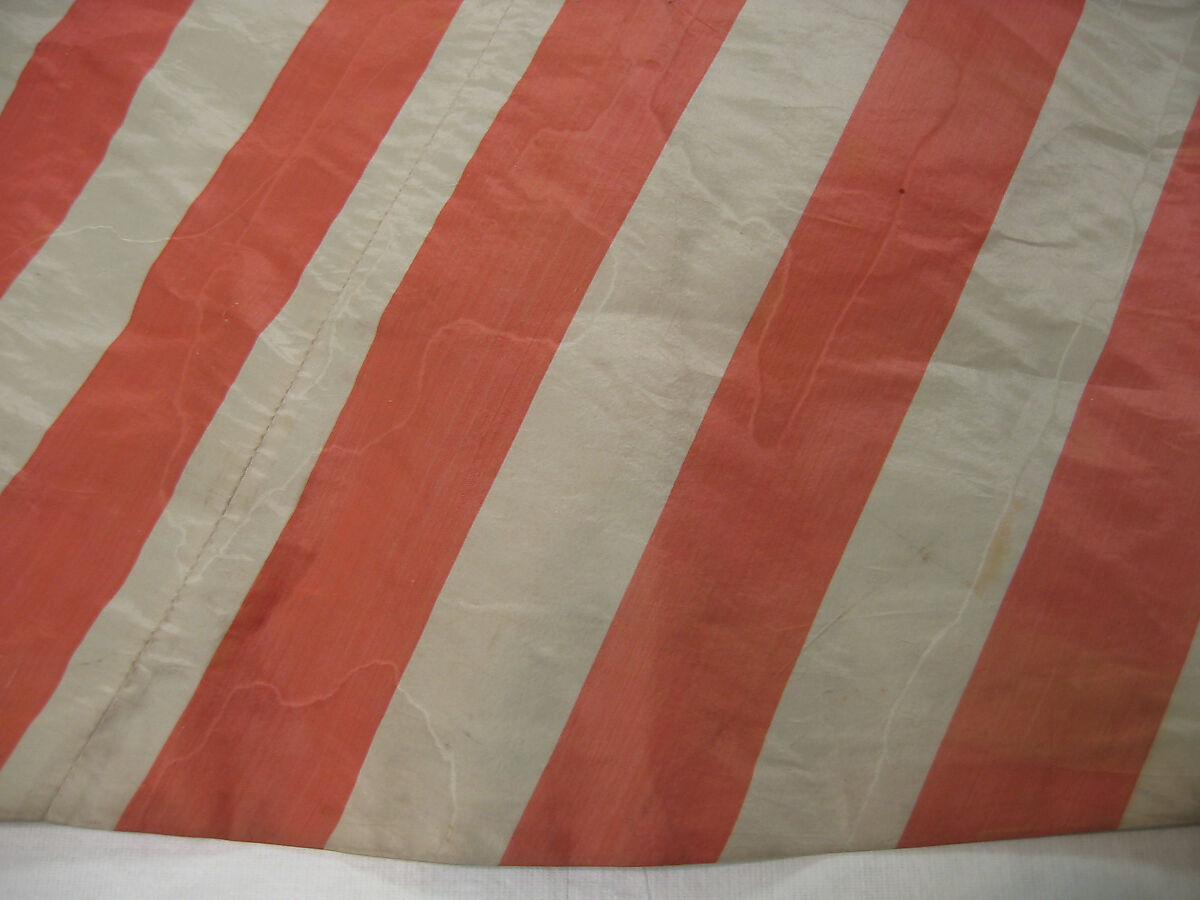 Evening dress, silk (probably), glass, British