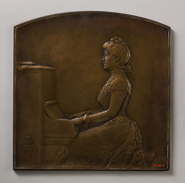 Mlle. C. at the Piano, Victor David Brenner (American, born Šiauliai, Lithuania (Shavli, Russian Empire) 1871–1924 New York), Bronze, American 