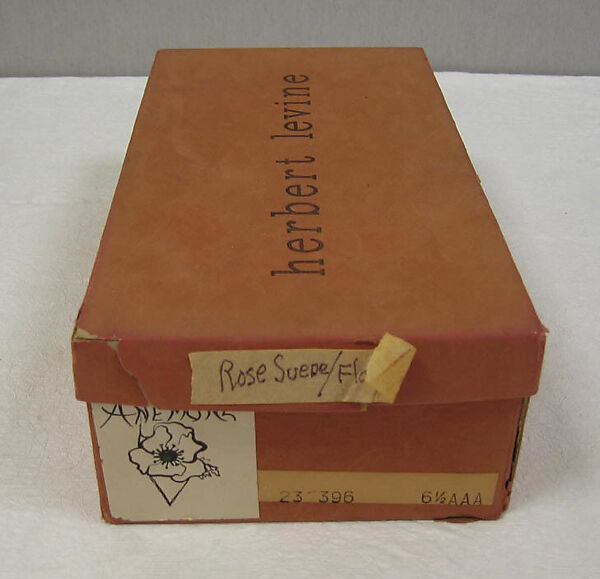 Pumps, Beth Levine (American, Patchogue, New York 1914–2006 New York), leather, synthetic, American